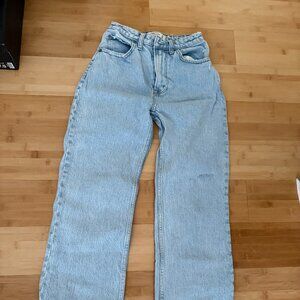 Abercrombie Curve Love High rise 90s relaxed fit  sz 24